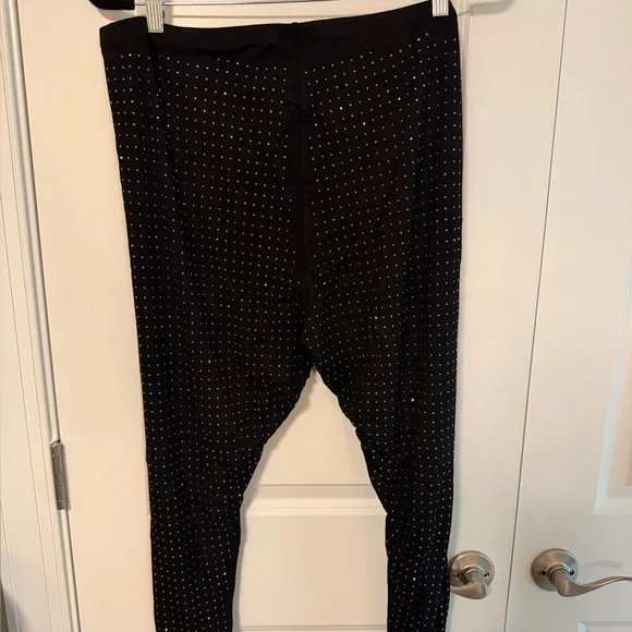 Vocal Black Rhinestone Leggings 3X - Picture 6 of 6